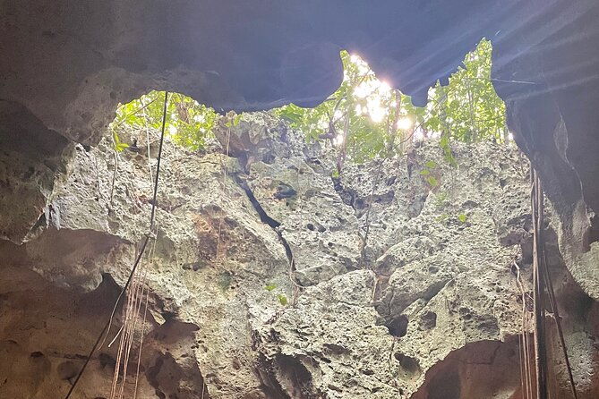 green-grotto-caves-and-dunns-river-falls-combine-tour-from-montego-bay