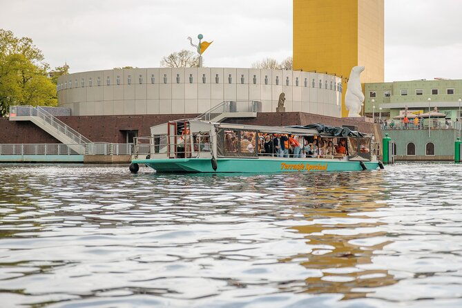 groningen-terrace-boat-experience-with-a-cozy-bar-1-hour