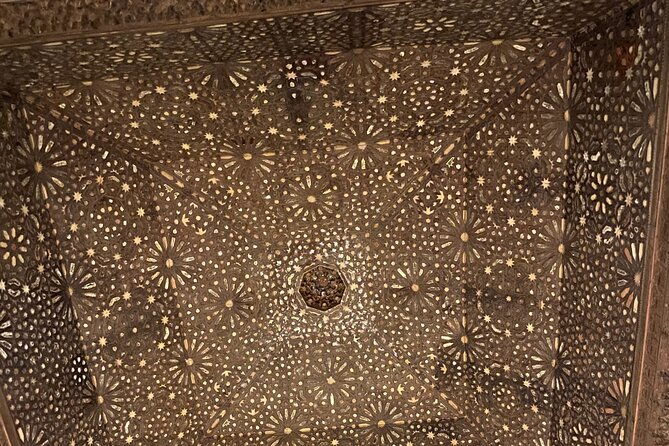 group-visit-to-the-alhambra-and-generalife-tickets-included-2