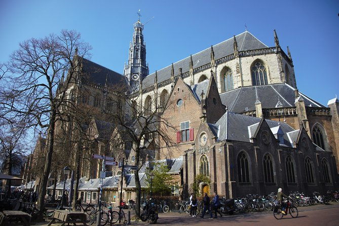 guided-food-tour-haarlem-min-2-persons-many-local-tastings
