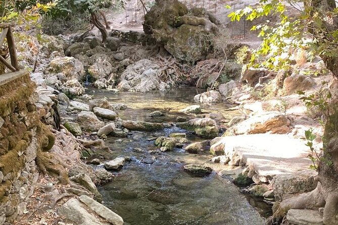guided-hike-to-the-seven-springs-from-archangelos