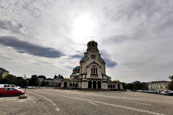 guided-visit-to-alexander-nevsky-cathedral