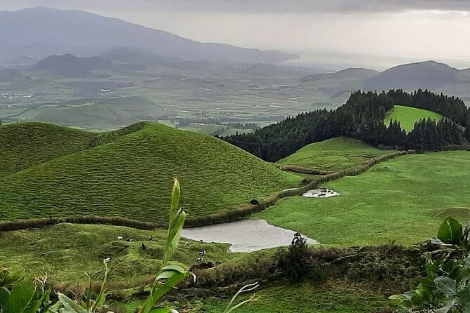 guided-visit-to-the-crater-and-volcano-of-lagoa-das-sete-cidades