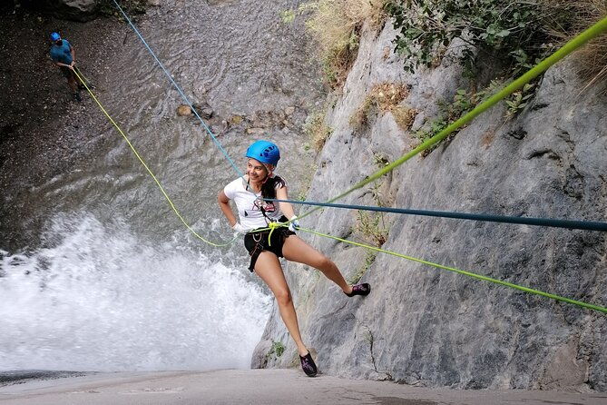 half-day-adventure-through-los-cahorros-in-monachil