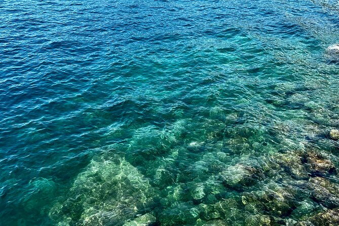 half-day-amalfi-coast-boat-and-snorkeling-tour-in-small-group-2