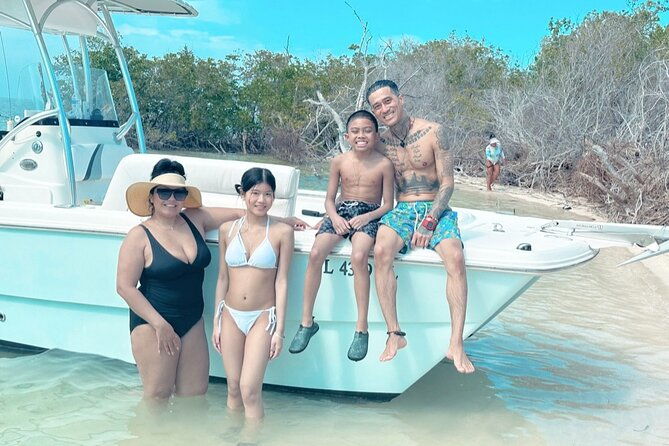 half-day-charter-sandbar-snorkeling-and-eco-adventure-2