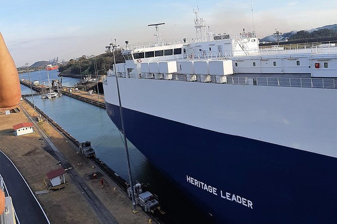 half-day-city-and-panama-canal-tour-shared-or-private
