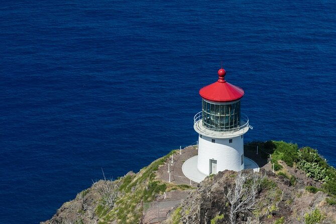 half-day-hiking-tour-to-diamond-head-and-makapuu-lighthouse-2