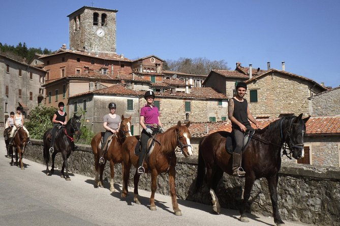 half-day-horseback-ride-in-tuscany