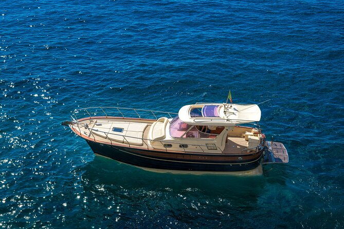 half-day-in-amalfi-coast-with-private-luxury-yacht-tour
