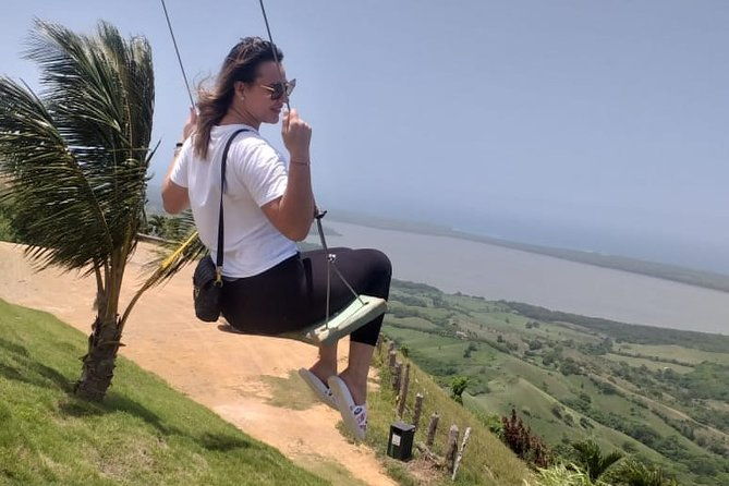 half-day-redonda-mountain-and-esmeralda-coast-from-punta-cana