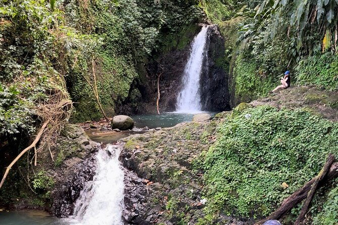 half-day-tour-grenada-seven-sisters-hike-and-grand-etang-lake