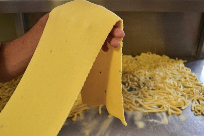 hand-made-pasta-making-class-near-the-amalfi-coast