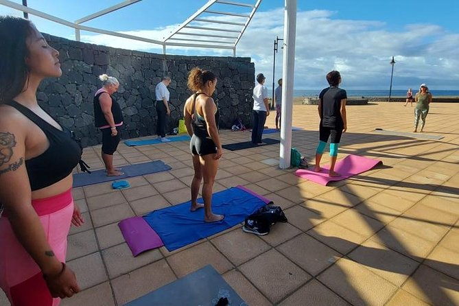 hatha-yoga-in-puerto-del-carmen-spain