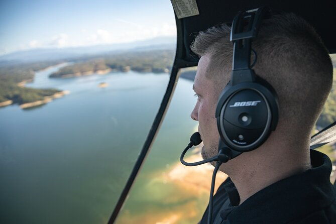 helicopter-ride-in-smoky-mountain-sevierville-great-smoky-tour