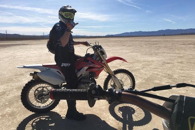 hidden-valley-and-primm-extreme-dirt-bike-tour