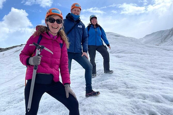 hike-matanuska-glacier-w-alaska-local-honey-wine-tasting