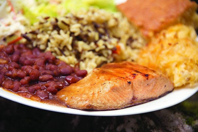 historic-gold-panning-adventure-salmon-bake