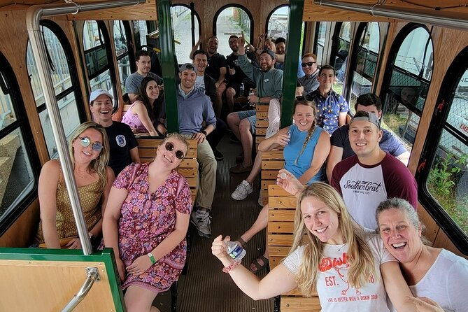 hop-on-hop-off-brewery-trolley-tour-west-loop-2