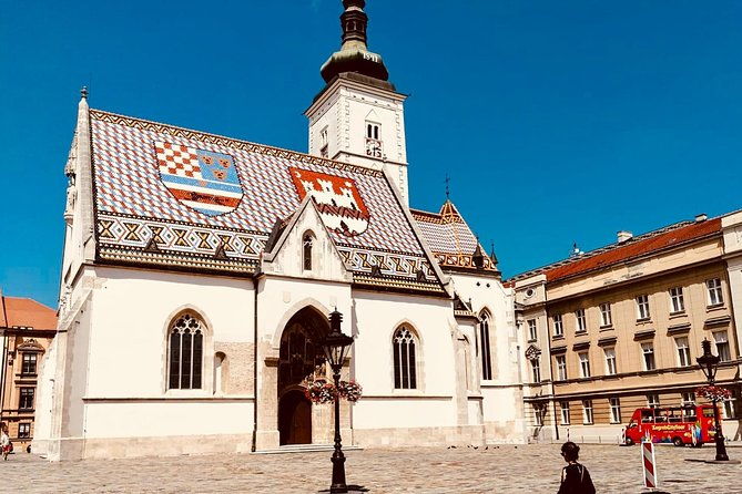 hop-on-hop-off-panoramic-bus-zagreb-city-tour