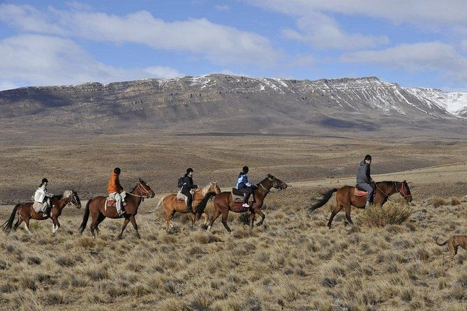 horseback-riding-in-calafate