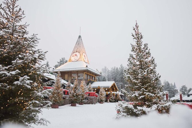 husky-reindeer-farm-and-santa-village-experience