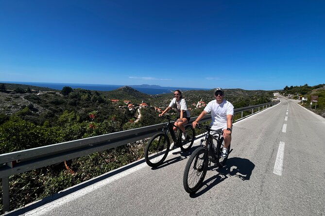 hvar-island-guided-e-bike-adventure