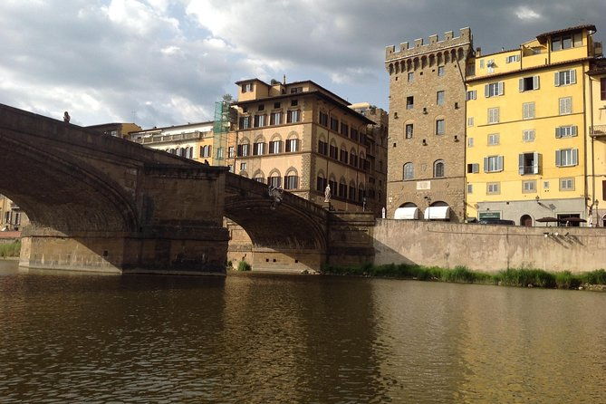 introduction-to-florence-walk-and-boat-with-aperitif