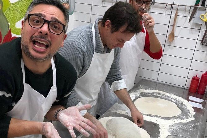 italian-pizza-cooking-class-with-chef-francesco-in-padova