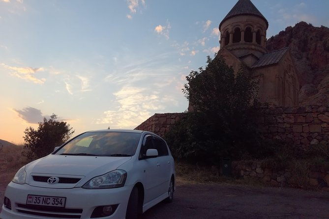 jermuk-waterfall-noravank-wine-tasting-khor-virap