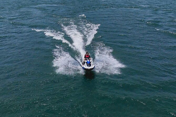 jet-ski-rental-lake-arenal-la-fortuna