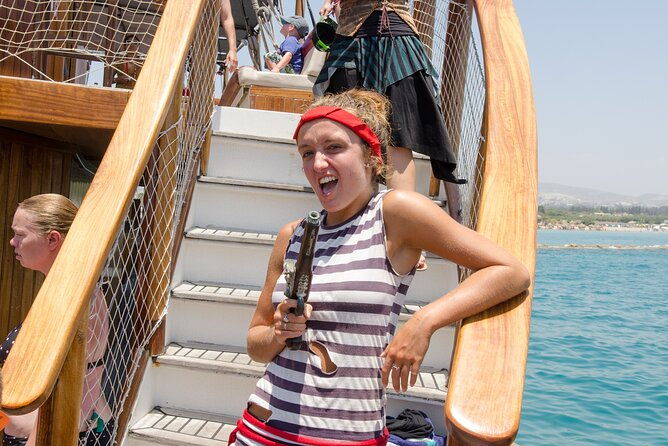 jolly-roger-pirates-adventure-cruise