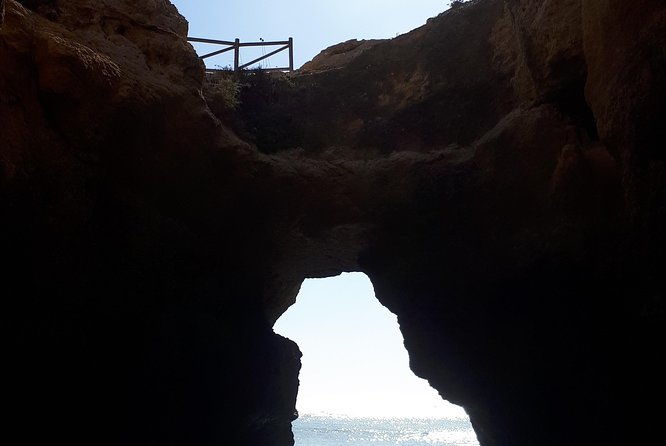 kayak-algarve-tour-benagil-by-diamond-tours-2
