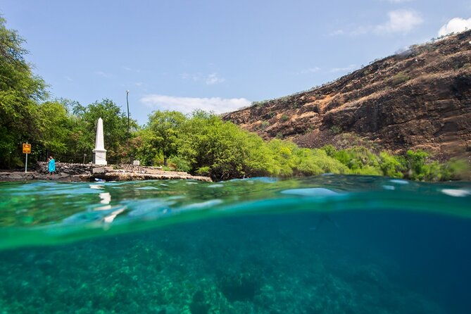 kona-shore-excursion-wild-dolphin-reefs-snorkel-and-sea-caves
