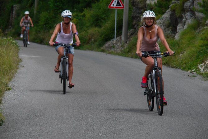 kotor-tivat-by-sup-cycle