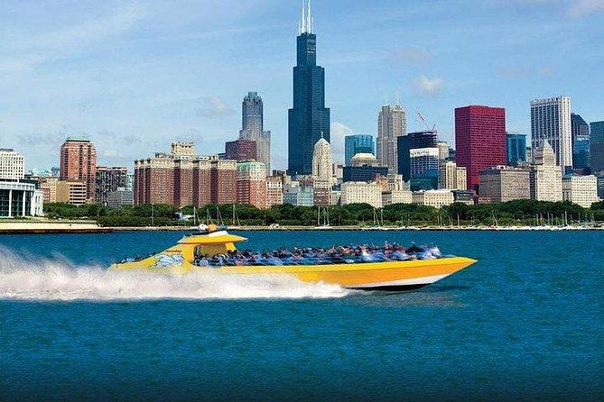 lake-michigan-and-chicago-river-architecture-cruise-by-speedboat