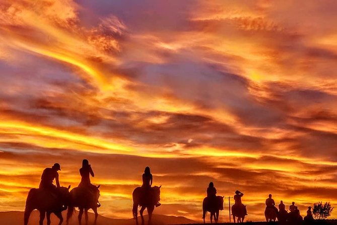 las-vegas-horseback-ride-with-meal