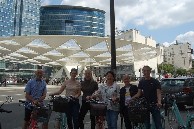 lively-brussels-highlights-bike-tour-dutch