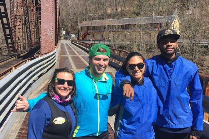 lower-gauley-fall-rafting-special-in-wv-2