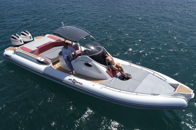 luxury-boat-private-tour-to-favignana-e-levanzo-in-sicily