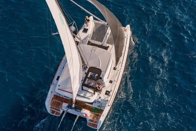 luxury-catamaran-in-the-maddalena-archipelago-from-palau