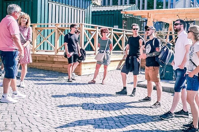 make-your-own-tour-guided-walking-tour