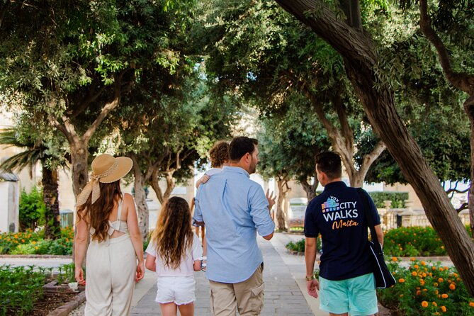 malta-walking-tour-hop-on-hop-off-bus-tour-boat-tour