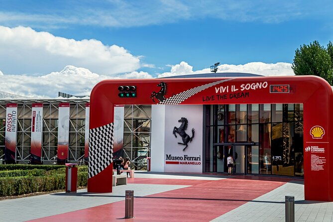 maranello-ferrari-museum-entrance-ticket-and-simulator