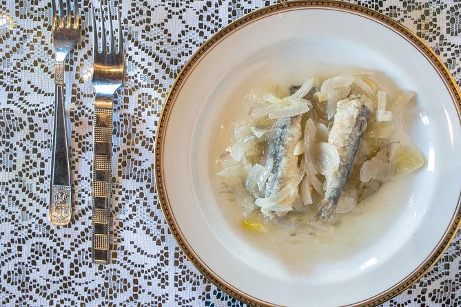 market-tour-dining-at-a-locals-home-in-venice