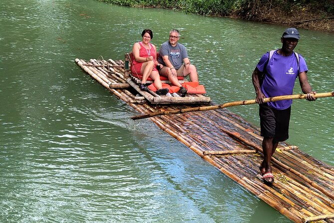 martha-brae-river-bamboo-rafting-private-tour