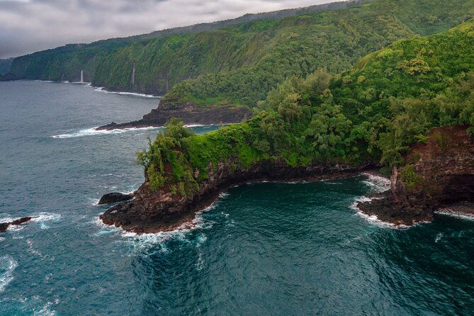 maui-molokai-spectacular-with-exclusive-landing-helicopter-tour