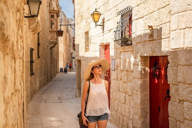 mdina-dingli-cliffs-and-san-anton-gardens-guided-tour