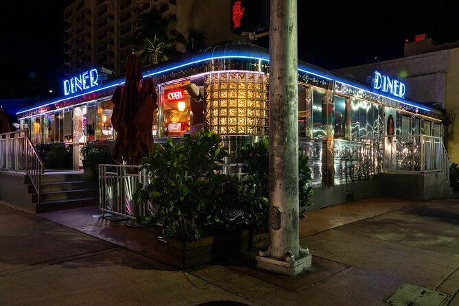 miami-boos-and-booze-haunted-pub-crawl