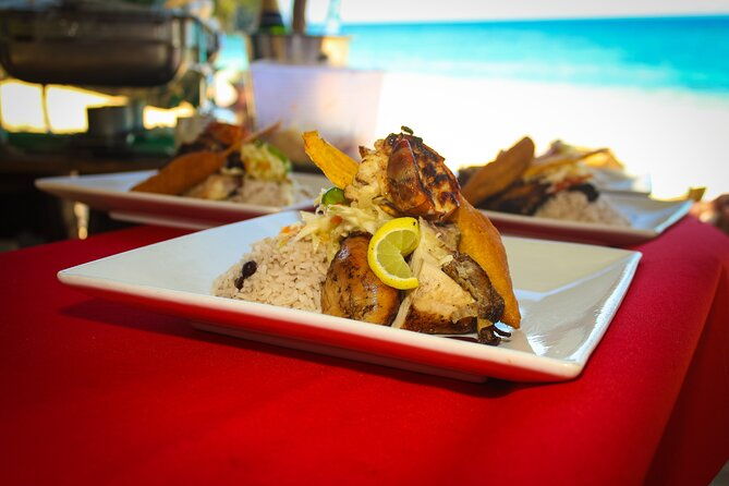 montego-bay-bamboo-beach-club-with-lunch-and-cocktails
